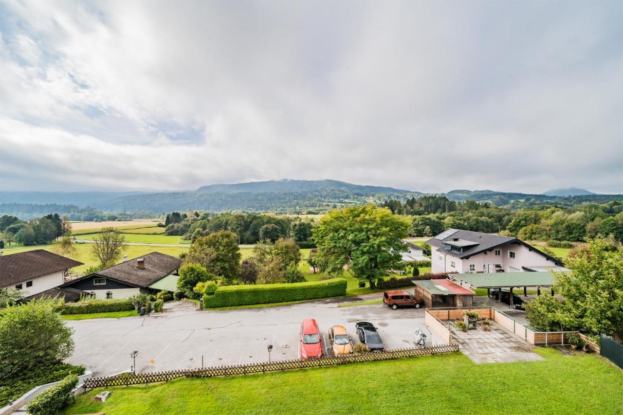 Panorama-Apartments In Unmittelbarer See-Naehe Schiefling am See Exterior photo